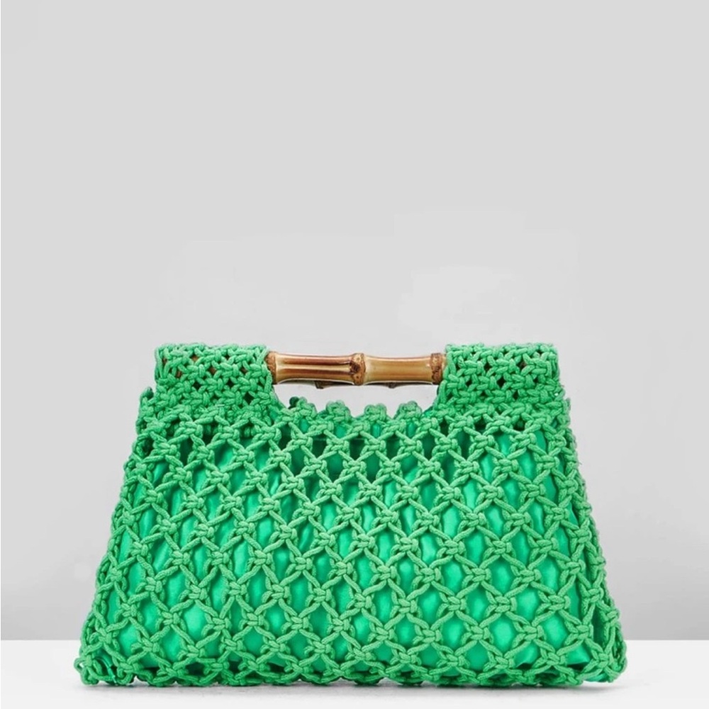 Alba Crochet clutch Bag - Picture 2 of 10